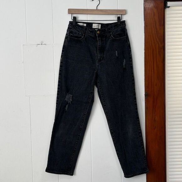 Universal Thread Gray Vintage Straight Jeans Size 8 - Picture 1 of 5